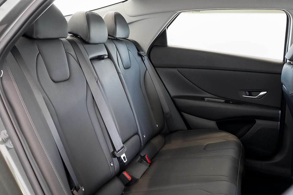 2024 Hyundai i30 Elite Hybrid CN7.V2