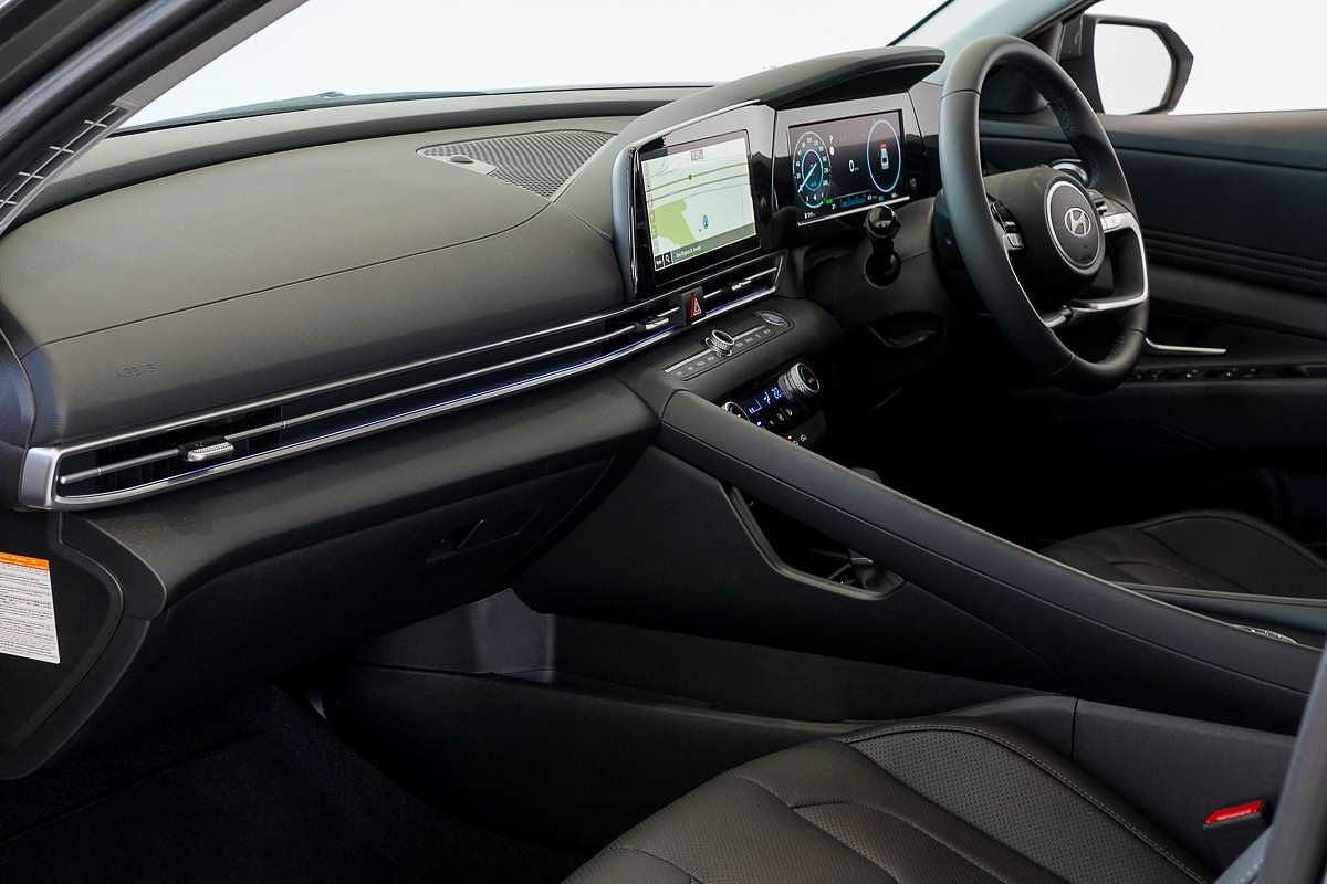 2024 Hyundai i30 Elite Hybrid CN7.V2