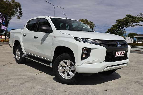 2019 Mitsubishi Triton GLX+ MR 4X4