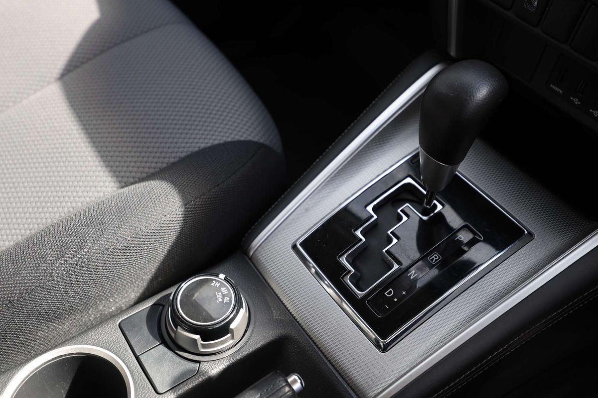 2019 Mitsubishi Triton GLX+ MR 4X4
