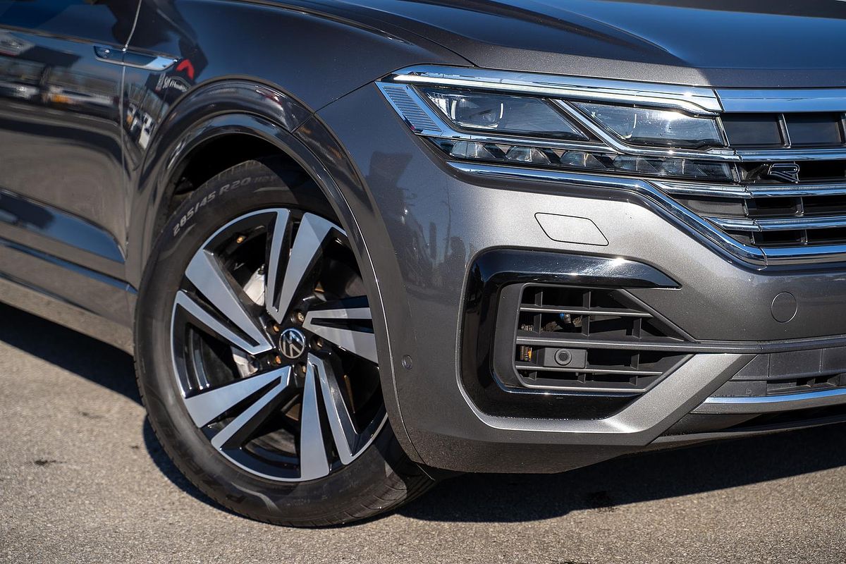 2022 Volkswagen Touareg 210TDI R-Line CR