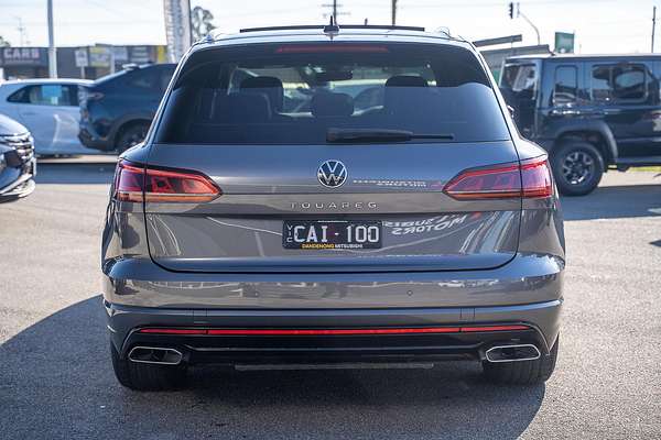 2022 Volkswagen Touareg 210TDI R-Line CR