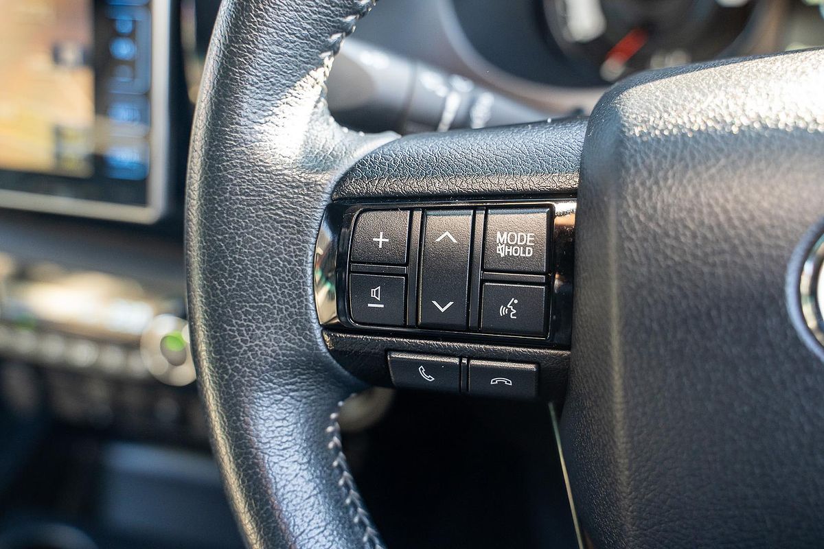 2019 Toyota Hilux Rugged X GUN126R 4X4