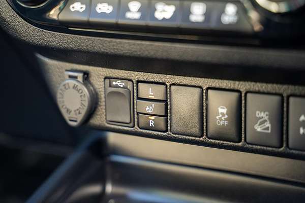 2019 Toyota Hilux Rugged X GUN126R 4X4