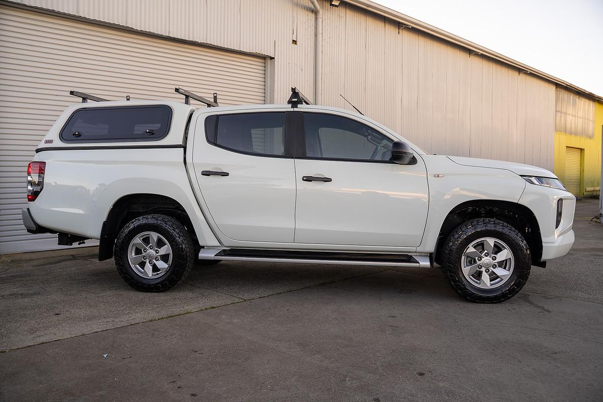 2018 Mitsubishi Triton GLX+ MR 4X4