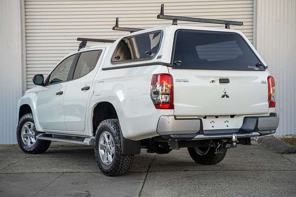 2018 Mitsubishi Triton GLX+ MR 4X4