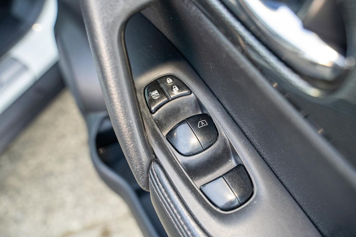 2015 Nissan X-TRAIL Ti T32