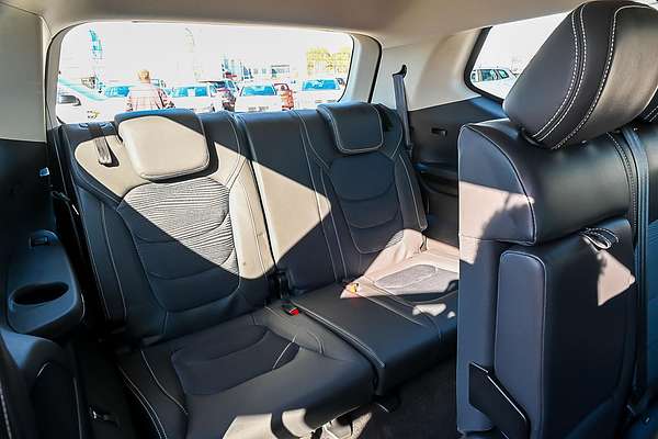 2023 LDV D90 SV9A