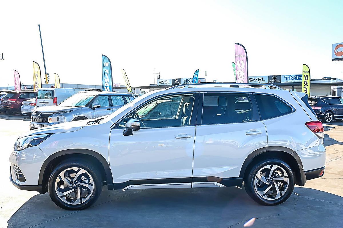 2023 Subaru Forester 2.5i-S S5
