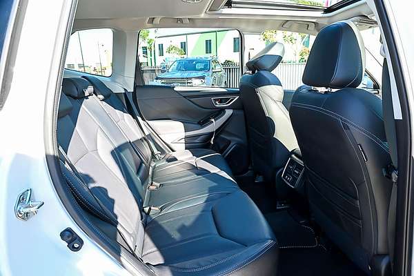 2023 Subaru Forester 2.5i-S S5