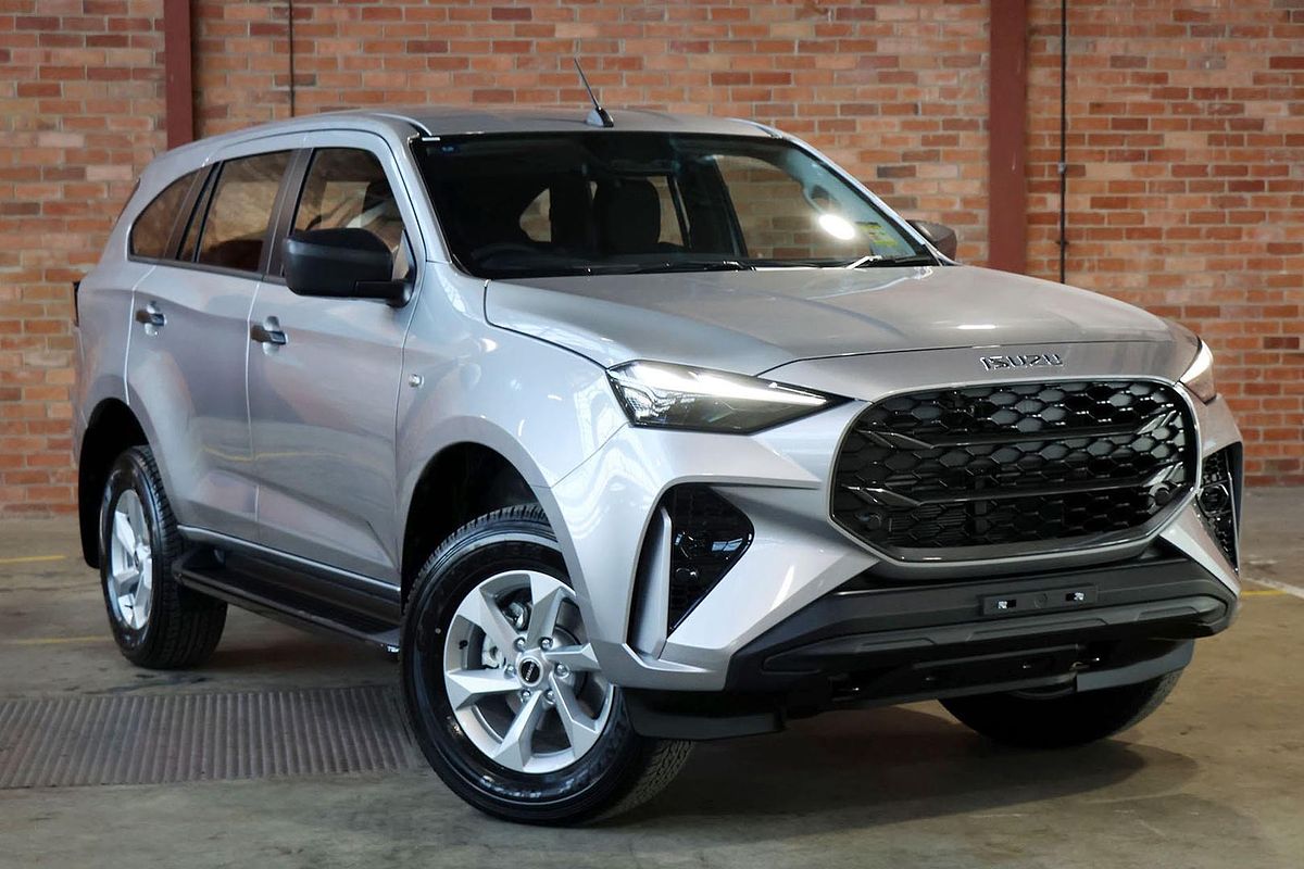 2025 Isuzu MU-X LS-M