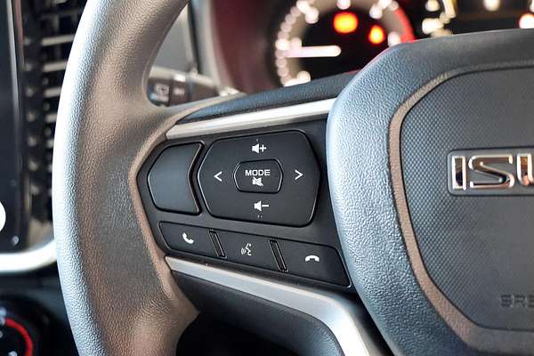 2025 Isuzu MU-X LS-M