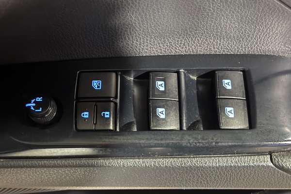 2019 Toyota Camry Ascent Sport ASV70R