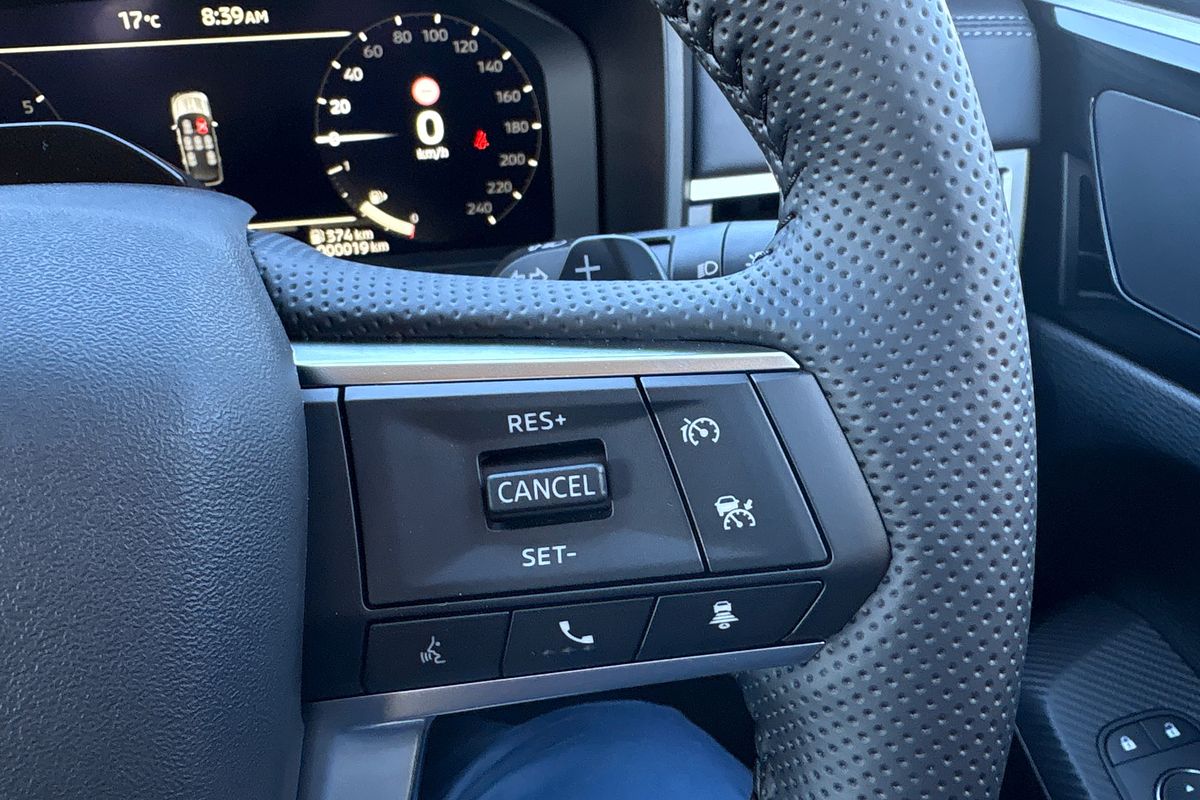 2025 Mitsubishi Outlander LS ZM