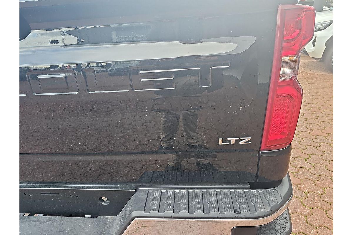 2025 Chevrolet Silverado 1500 LTZ Premium W/Tech Pack T1 4X4