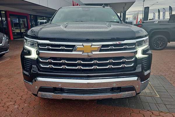 2025 Chevrolet Silverado 1500 LTZ Premium W/Tech Pack T1 4X4