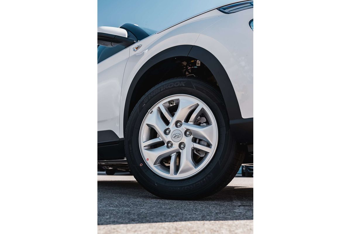 2025 Hyundai Venue  QX.V5
