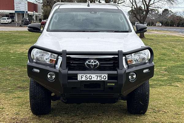 2019 Toyota Hilux SR GUN126R 4X4