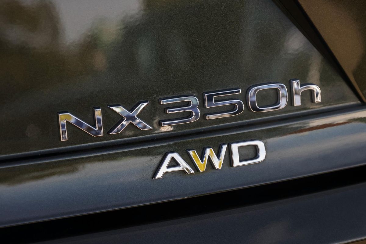 2023 Lexus NX NX350h Luxury AAZH25R