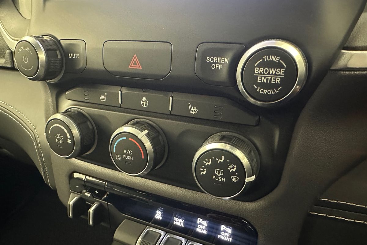 2023 RAM 1500 Big Horn DT 4X4 LWB