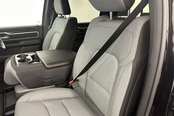 2023 RAM 1500 Big Horn DT 4X4 LWB
