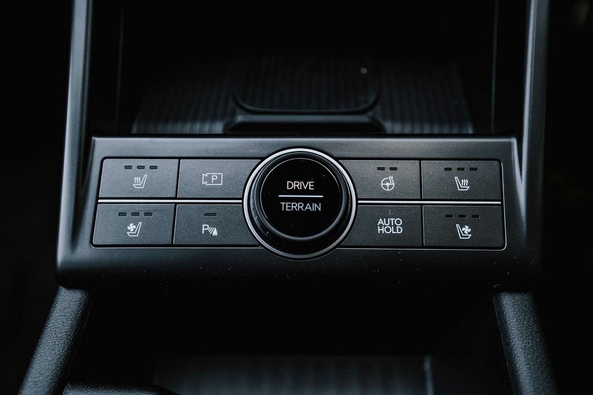2025 Hyundai Kona Premium N Line SX2.V2
