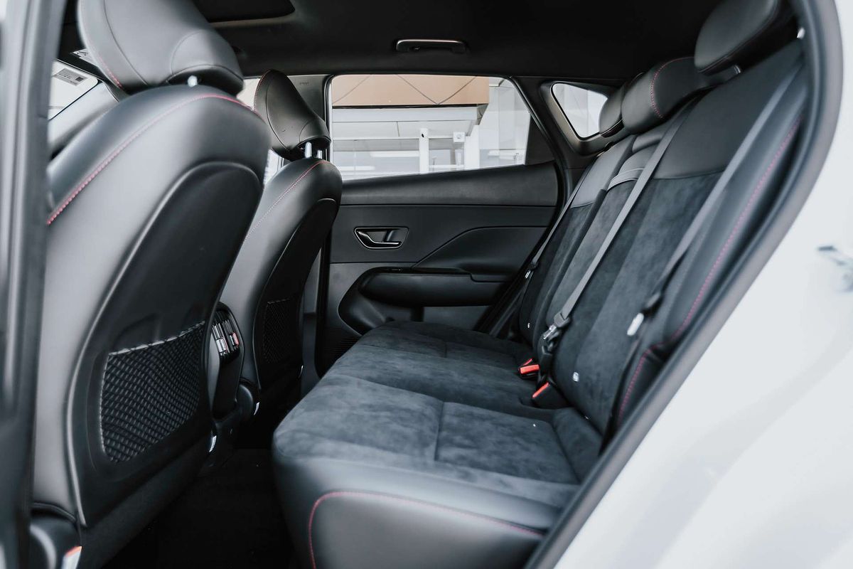 2025 Hyundai Kona Premium N Line SX2.V2