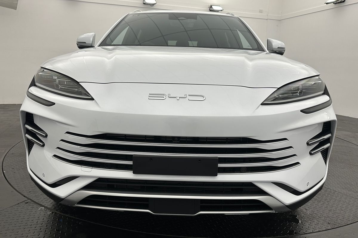 2025 BYD SEALION 6 Premium