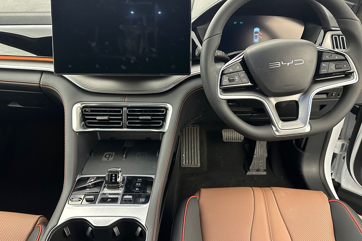 2025 BYD SEALION 6 Premium