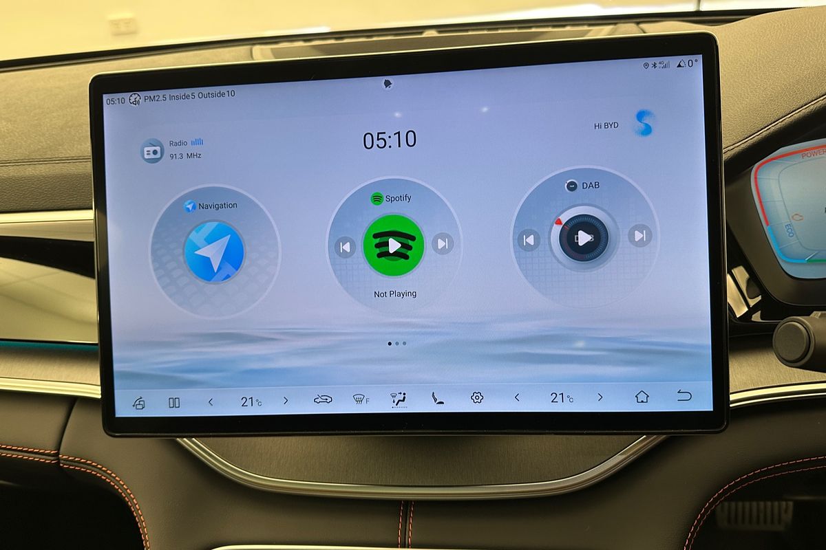 2025 BYD SEALION 6 Premium