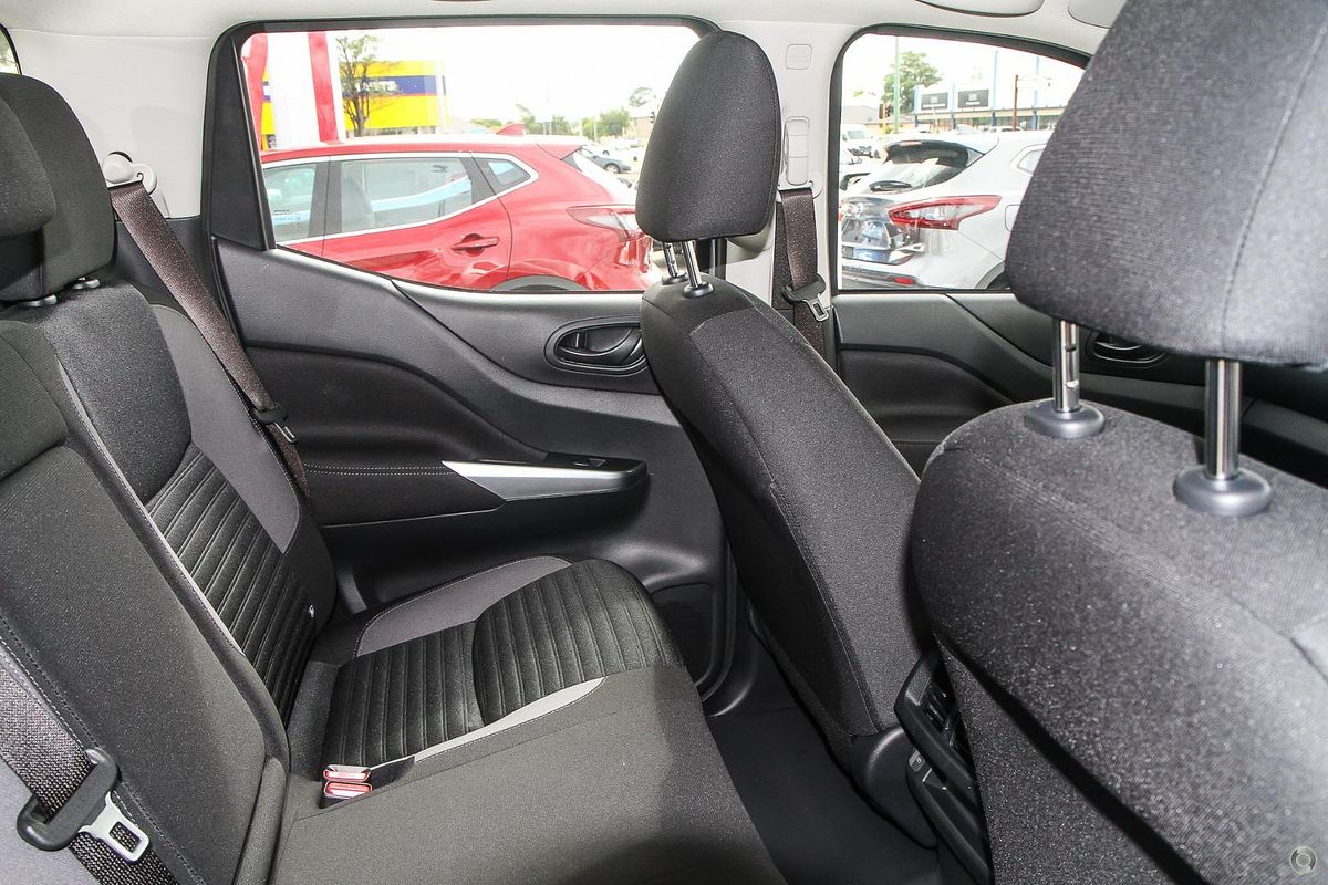 2024 Nissan Navara SL D23 4X4