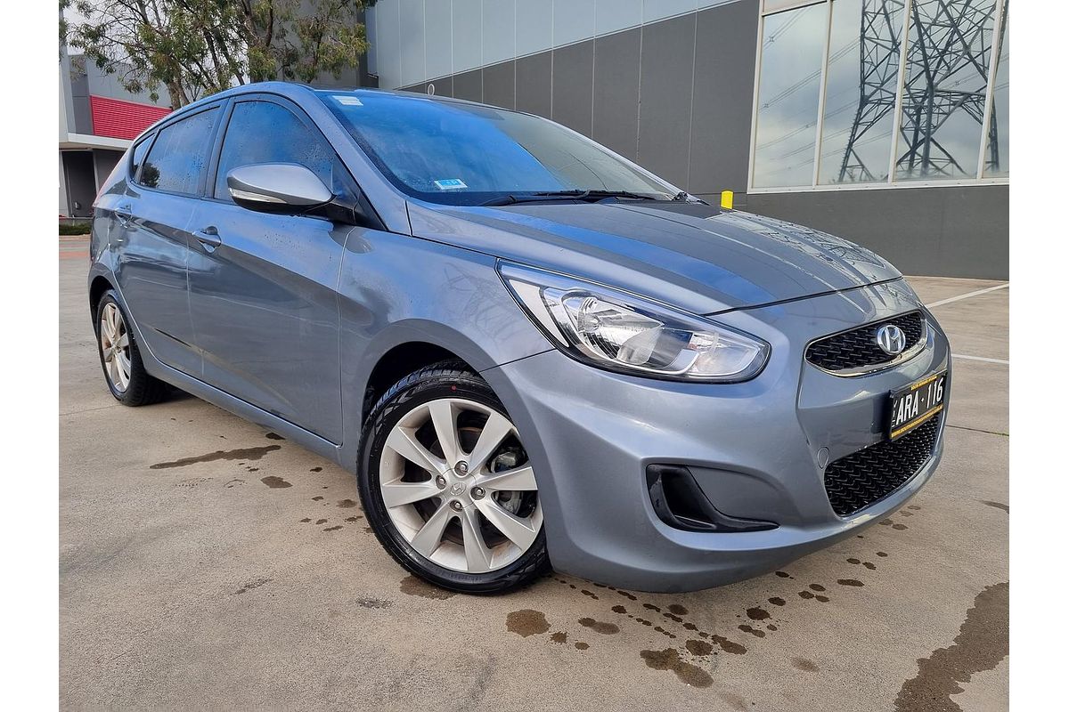 2017 Hyundai Accent Sport RB6