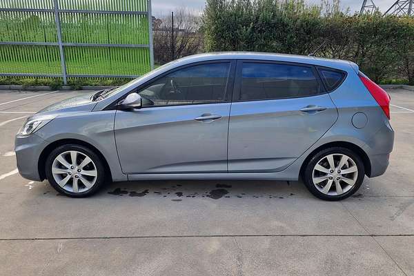 2017 Hyundai Accent Sport RB6