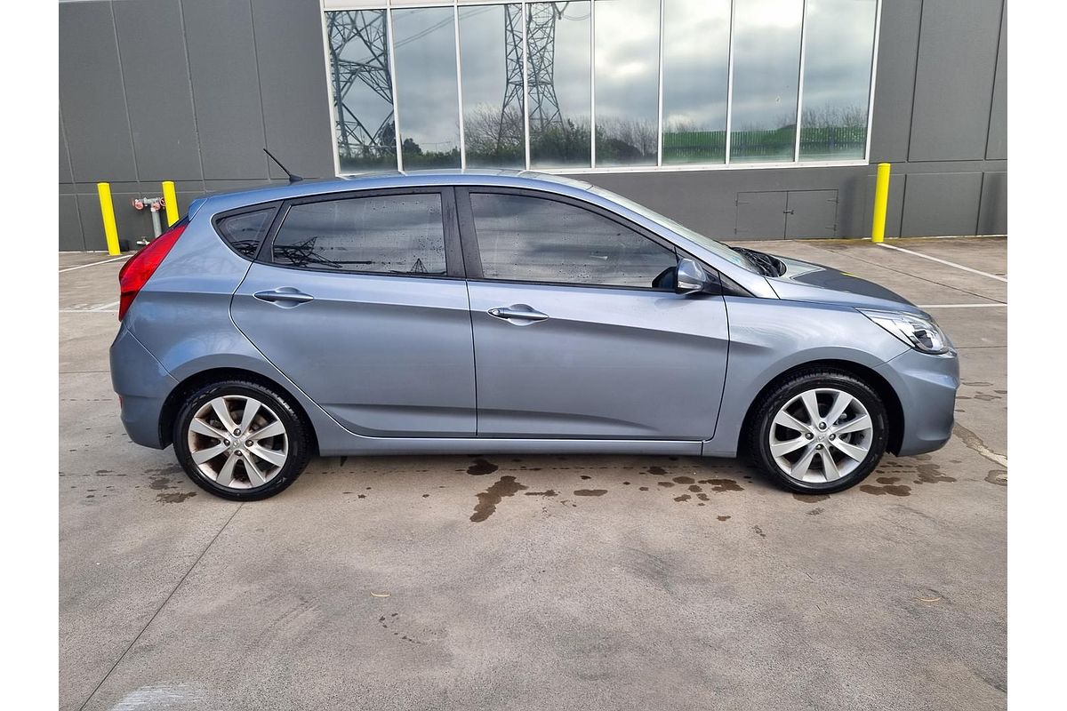 2017 Hyundai Accent Sport RB6