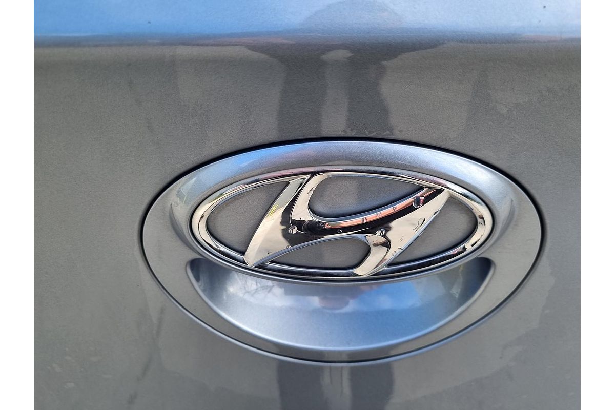 2017 Hyundai Accent Sport RB6