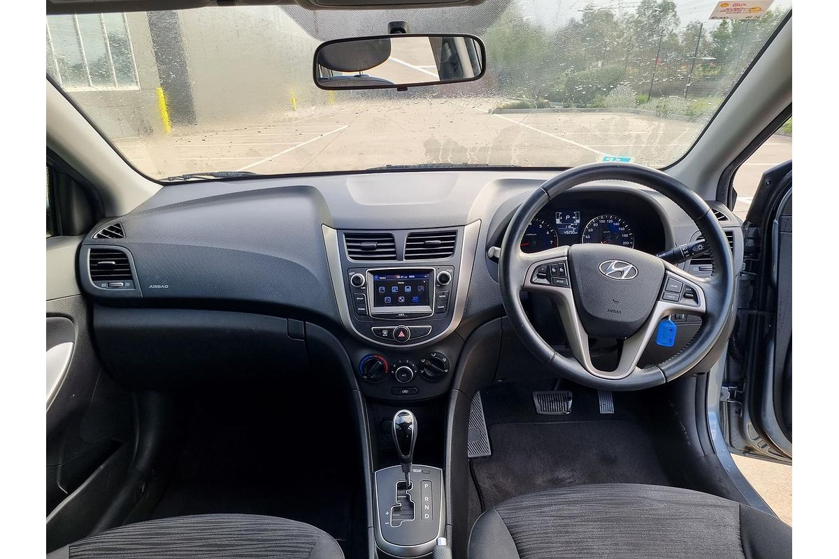 2017 Hyundai Accent Sport RB6