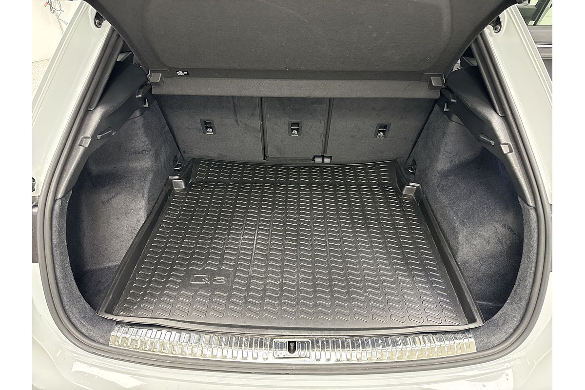 2024 Audi RS Q3 F3