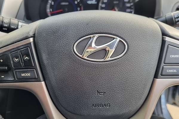 2017 Hyundai Accent Sport RB6