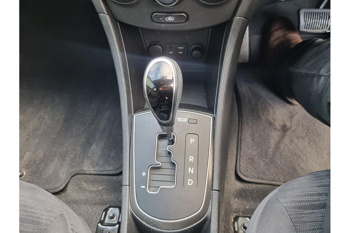 2017 Hyundai Accent Sport RB6