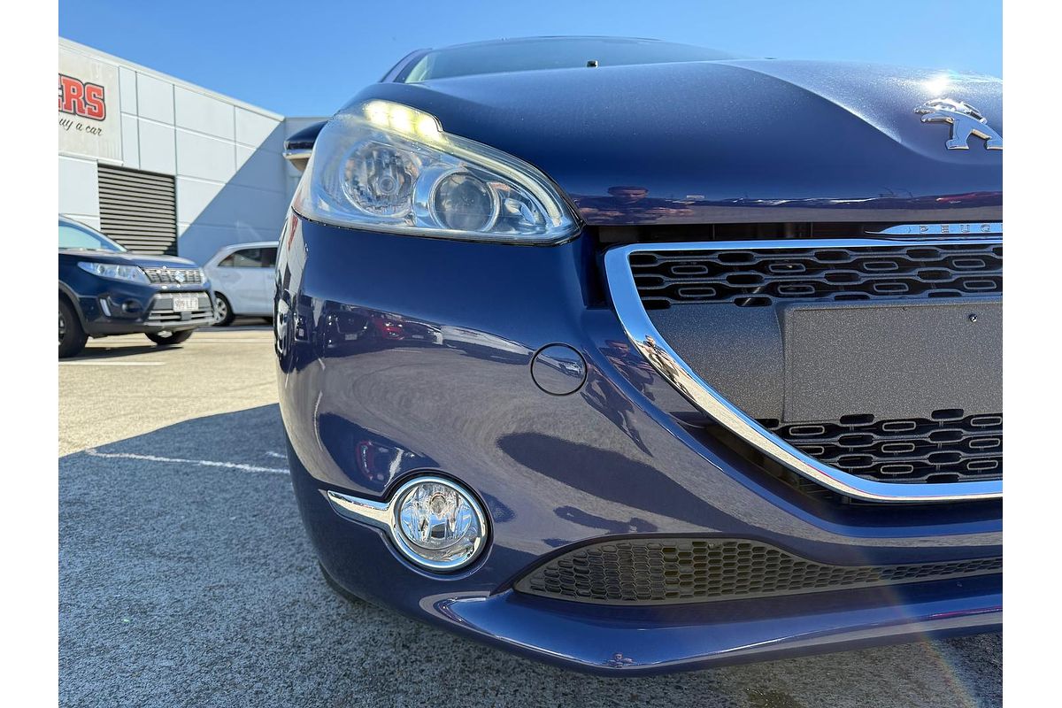 2012 Peugeot 208 Allure A9