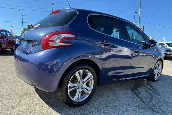 2012 Peugeot 208 Allure A9