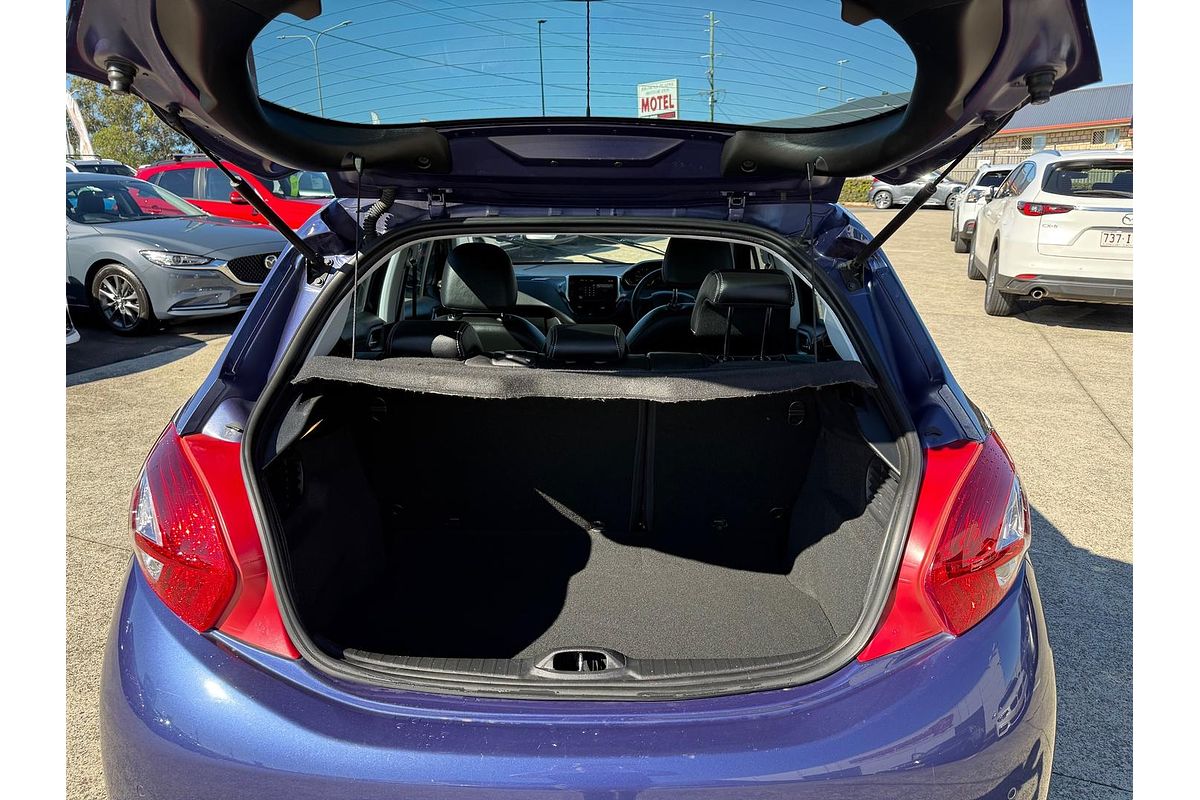 2012 Peugeot 208 Allure A9