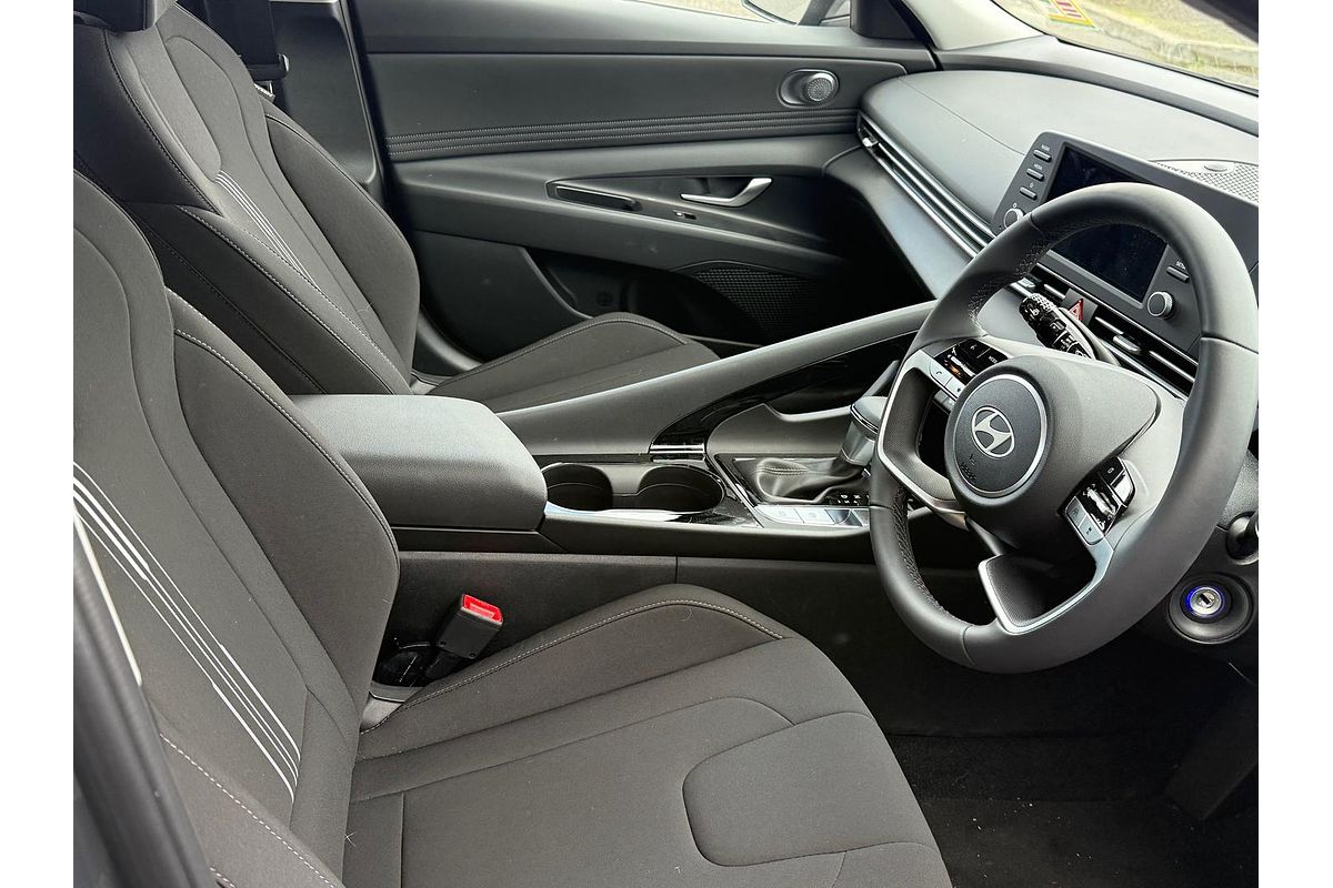2024 Hyundai i30 Hybrid CN7.V2