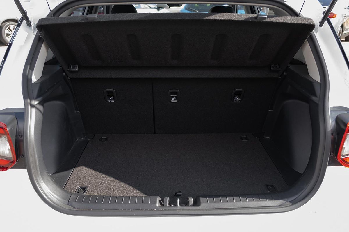 2024 Hyundai Venue Active QX.V5