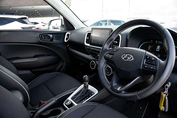 2024 Hyundai Venue Active QX.V5