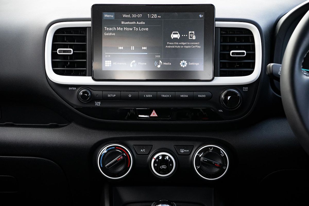 2024 Hyundai Venue Active QX.V5