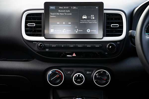 2024 Hyundai Venue Active QX.V5