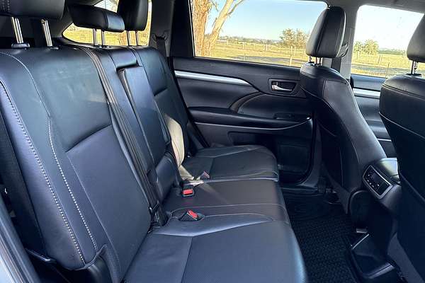 2019 Toyota Kluger Black Edition GSU55R