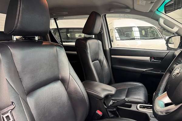 2018 Toyota Hilux SR5 GUN126R 4X4