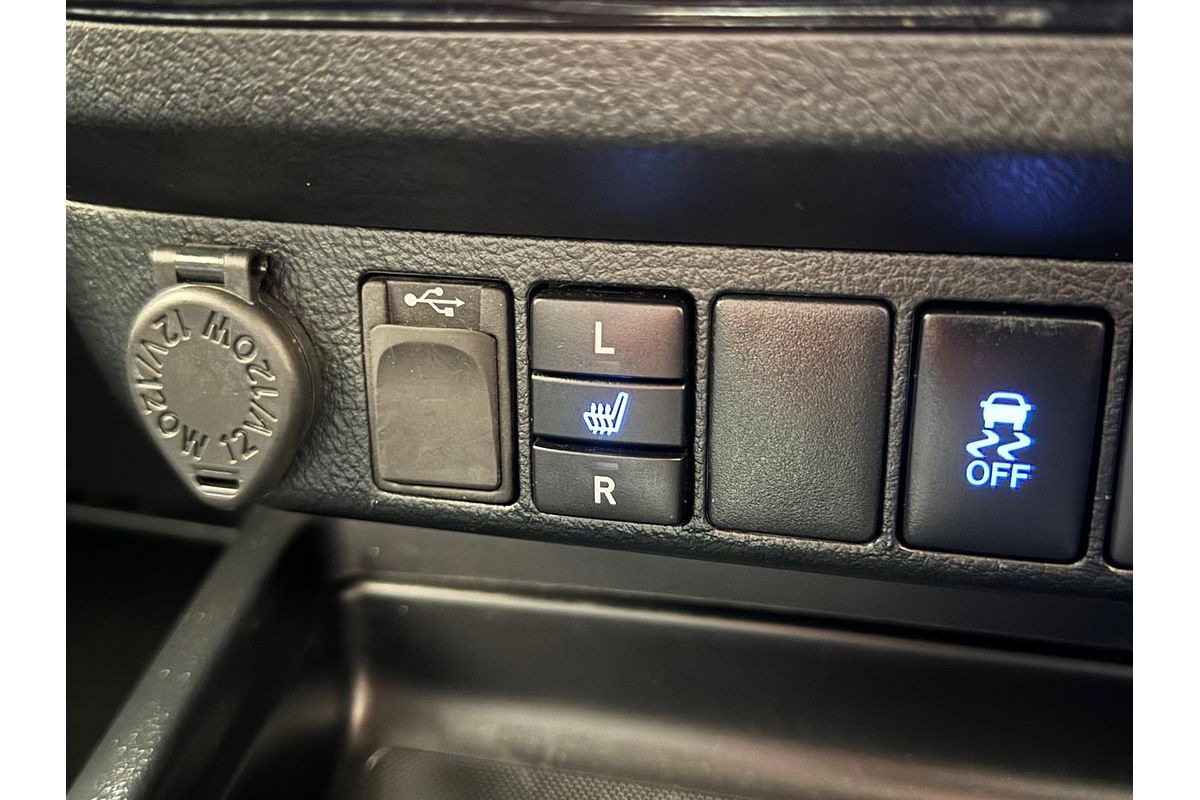 2018 Toyota Hilux SR5 GUN126R 4X4